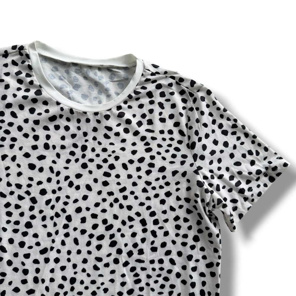 Womens M White Black Dalmatian Print Short Sleeve Crew Neck Relaxed Fit Tee Boho